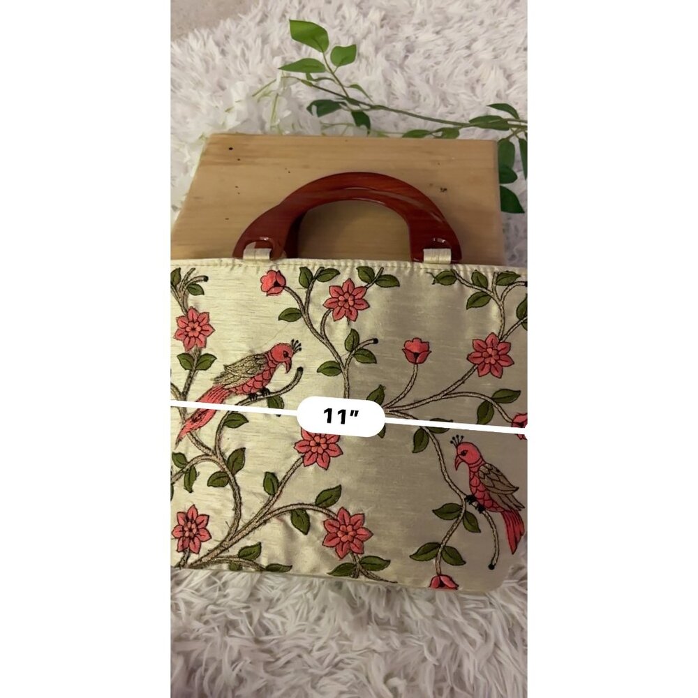 Embroidered Silk Handbag With Bird & Floral Design Wooden Handles Zippered Compa - Picture 14 of 15